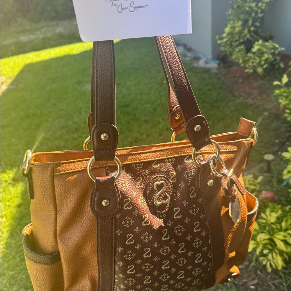 Jane Seymour Open Hearts Signature handbag with box - Picture 4 of 13